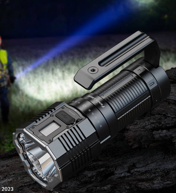 21000流明智能屏顯機械調(diào)光搜索手電Fenix LR60R！